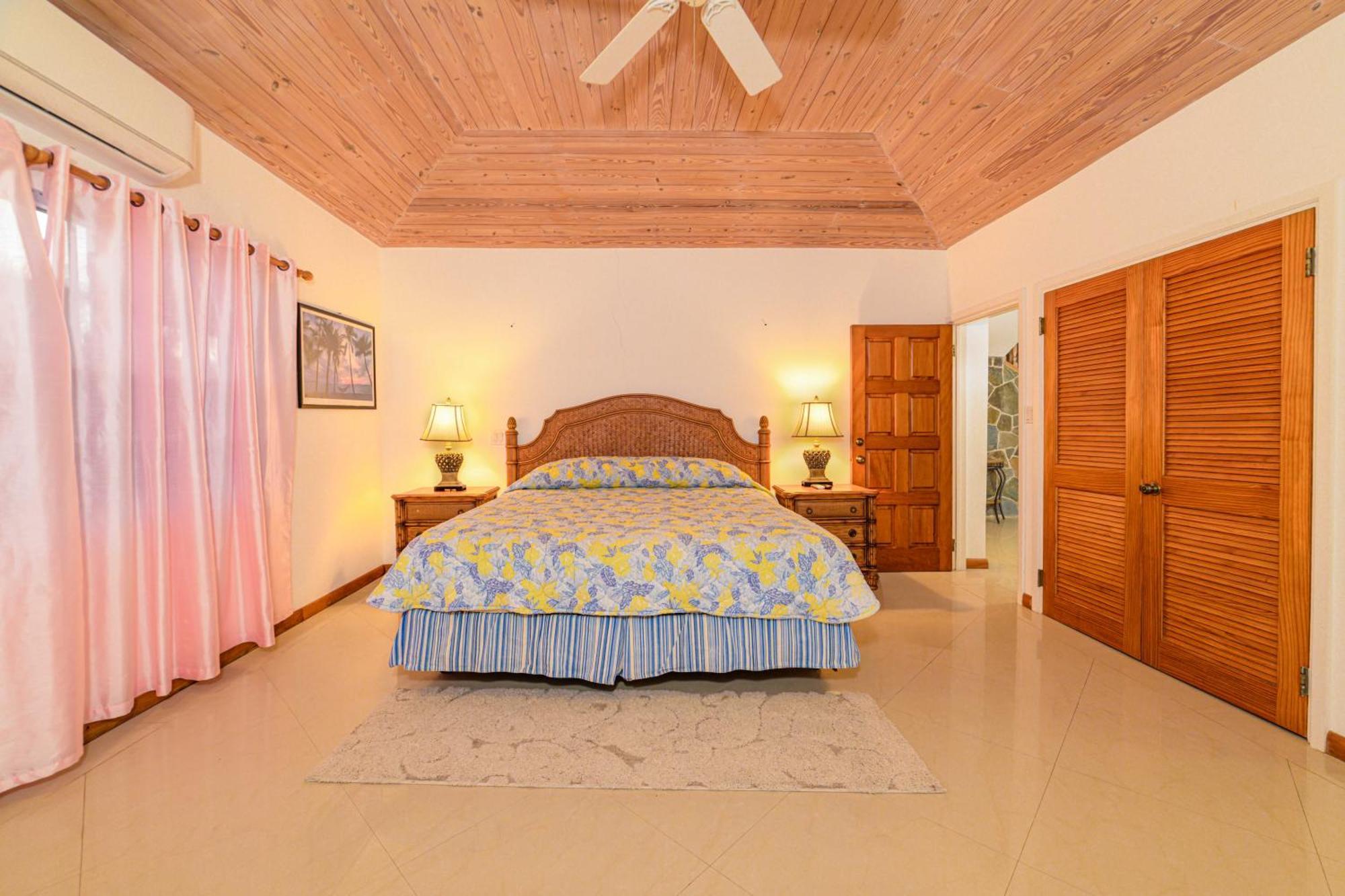 Fort Shelley Cades Bay Ngoại thất bức ảnh